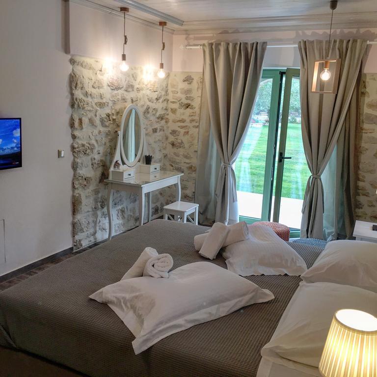 Bellou Villas Sivota Exteriör bild